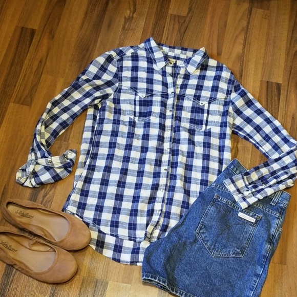 Anthropologie Tops - {Anthropologie} Holding Horses Top